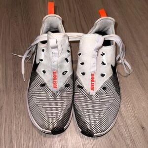 Nike Free TR8 Training Shoe, size 7.5